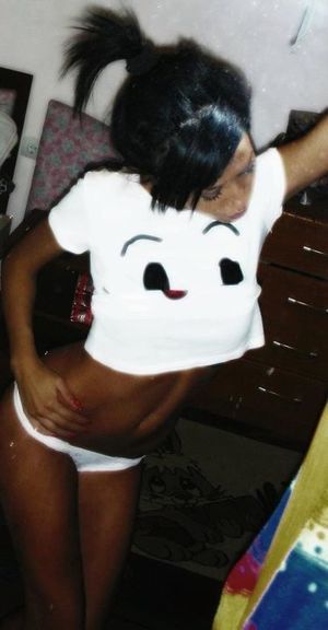 Cierra from North Carolina is looking for adult webcam chat