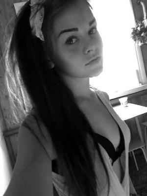 Looking for local cheaters? Take Sofia from Nebraska home with you