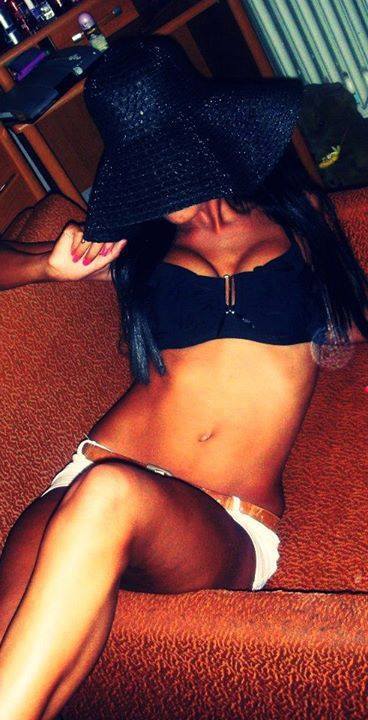 Carolyn is a cheater looking for a guy like you!