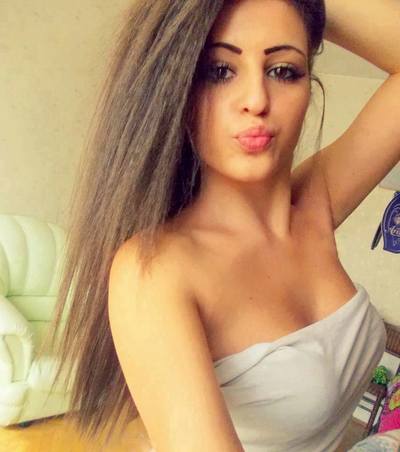 Looking for local cheaters? Take Kylie from Pennsylvania home with you