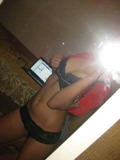Escorts like Jaqueline are down to fuck you now!