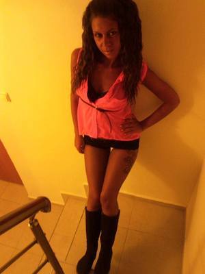 Lynn from Mississippi is looking for adult webcam chat
