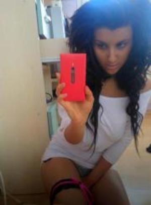 Camilla is a cheater looking for a guy like you!