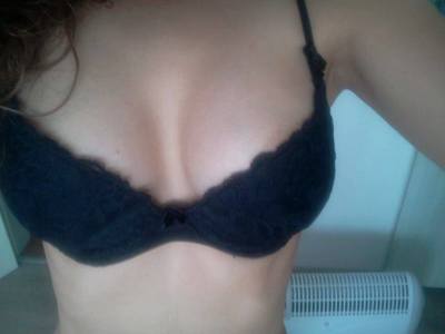 Meet local singles like Helene from Waverly, Washington who want to fuck tonight