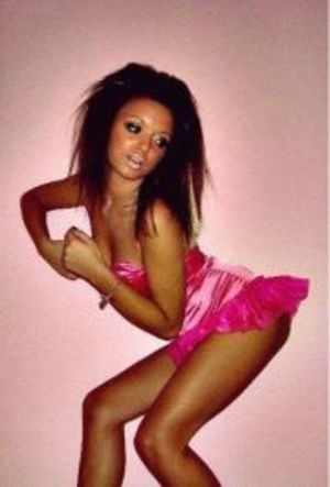 Looking for girls down to fuck? Devan from California is your girl