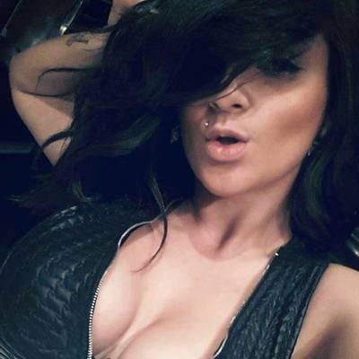 Looking for local cheaters? Take Aisha from Illinois home with you