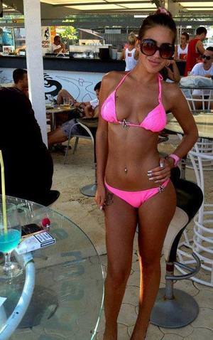 Looking for local cheaters? Take Hanna from Rhode Island home with you