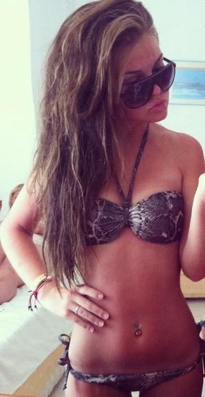 Looking for local cheaters? Take Katia from California home with you