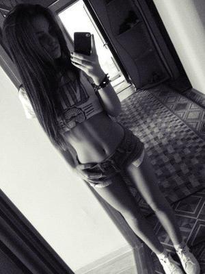 Carole from Cumberland, Rhode Island is looking for adult webcam chat