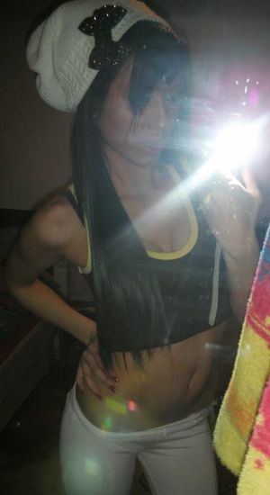 Nichole from Missouri is looking for adult webcam chat
