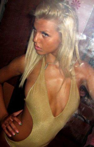 Looking for local cheaters? Take Devin from Colorado home with you