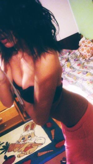 Estrella from Wisconsin is DTF, are you?