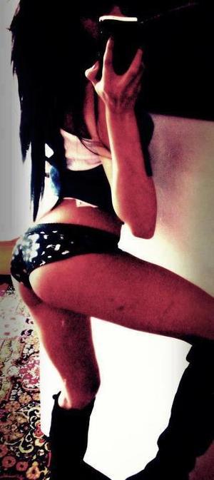 Dulce from Maryland is interested in nsa sex with a nice, young man