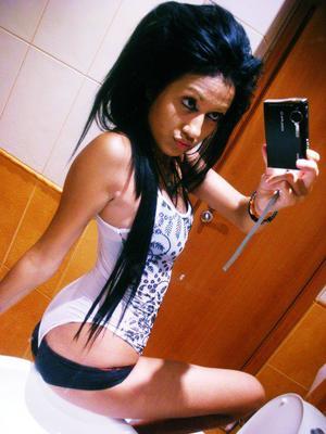 Zaria is a cheater looking for a guy like you!