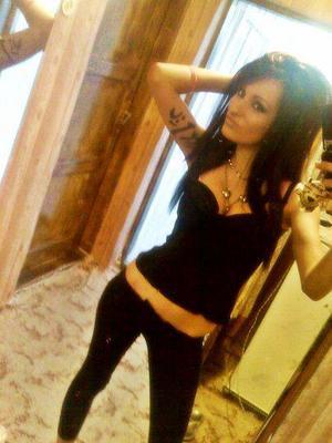 Jaimie from Virginia is interested in nsa sex with a nice, young man