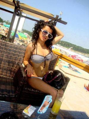 Kiara from North Dakota is interested in nsa sex with a nice, young man