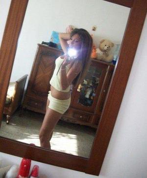 Escorts like Jami are down to fuck you now!