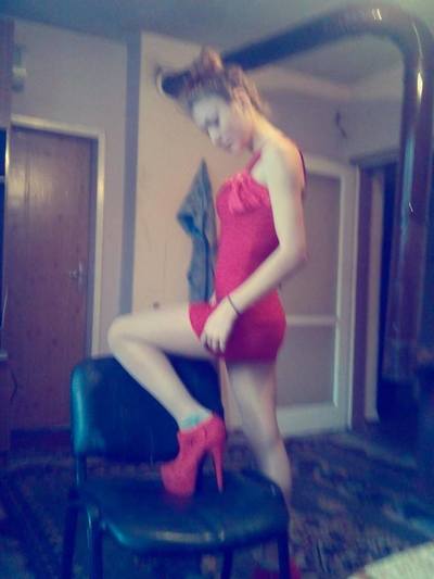 Cameron from Arkansas is looking for adult webcam chat