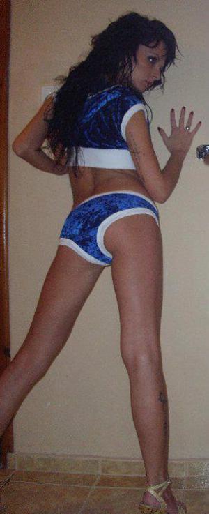 Lucille from Florida is looking for adult webcam chat