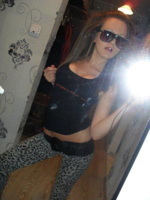 Looking for local cheaters? Take Jessica from Massachusetts home with you