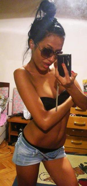 Marianna from Nevada is interested in nsa sex with a nice, young man