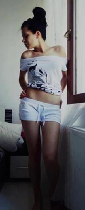 Meet local singles like Kelli from Kentucky who want to fuck tonight